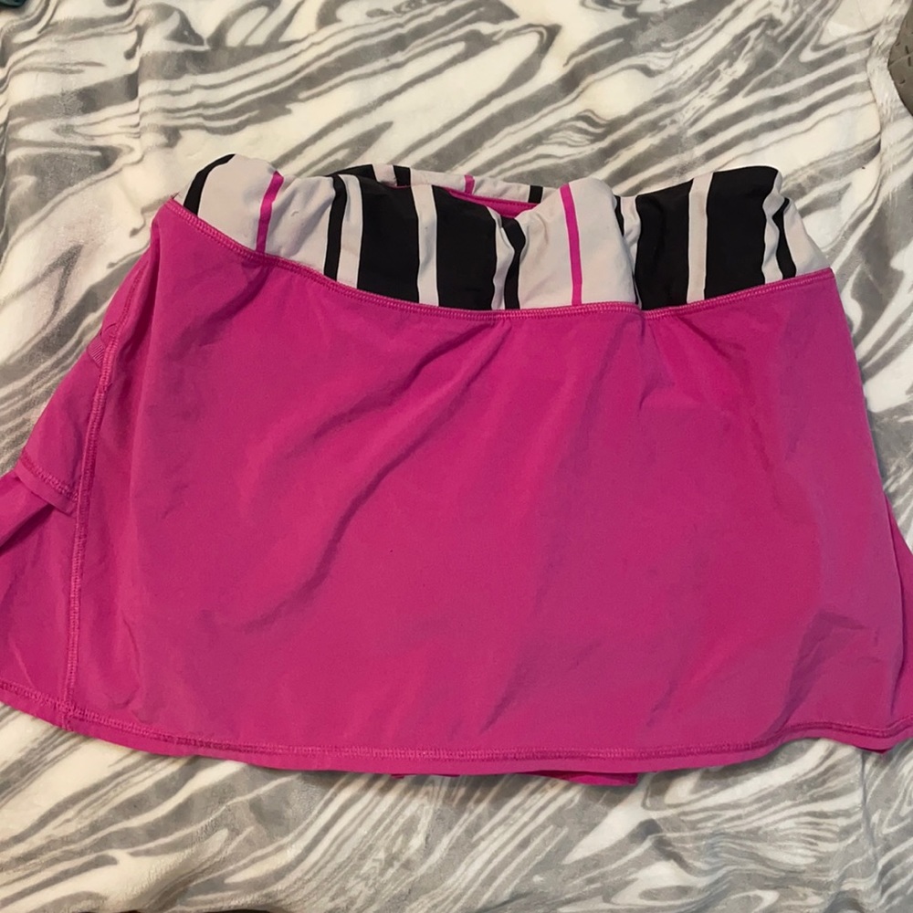 Lululemon tennis skirt size 6